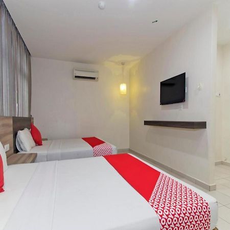 Hotel Suria Malaqa Malacca Exterior foto
